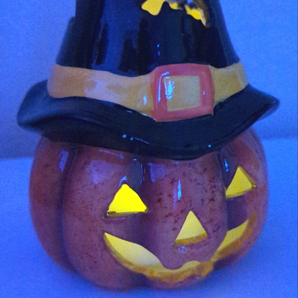 Halloween Pumpkin Candle Holder